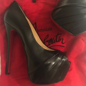 Christian Louboutin Black Leather Peep-Toe EU40